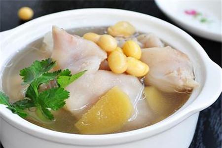 猪蹄炖黄豆下奶吗