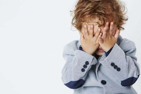 小儿急性结膜炎是怎么引起的