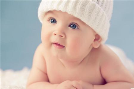 五个月的宝宝能坐吗