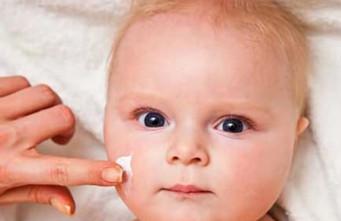 宝宝湿疹不再愁，防治宝宝湿疹，从用药到日常注意，一篇讲透讲全