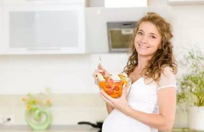 孕妇每天吃一个榴莲，等到生的时候……孕期水果要这样吃！