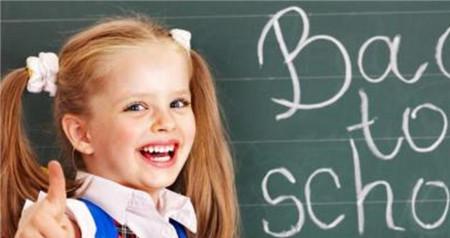 阿拉蕾给谢娜录生日祝福视频