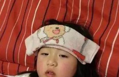 积食引起的发烧退热方法，妈妈们看过来！