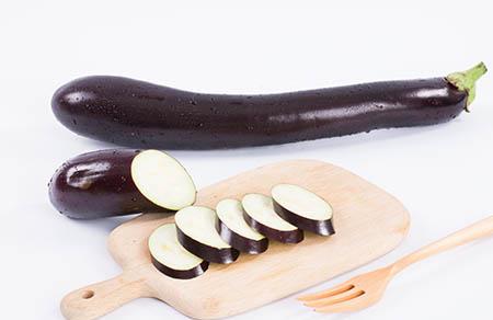 “爱在社区”家长课开讲 “为爱朗读”进社区