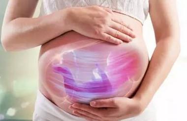 胎儿脐带扭成“麻花”，孕妈该如何应对？