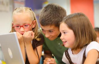 孩子情商课一节2万？这样做，自己在家也能教