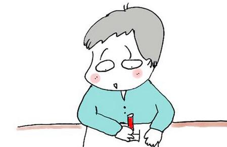 看娃握笔手势，便知左脑发达还是右脑发达，你家啥情况？