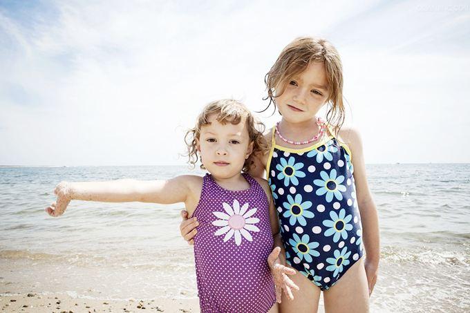 宝宝泳衣里面要穿内裤吗？家有女宝宝更要注意哦