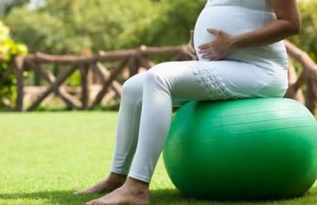 孕妇运动指南，4准备+3步骤助孕妇运动更顺利