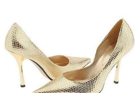 女40的脚穿什么鞋显小 不如试试这几款