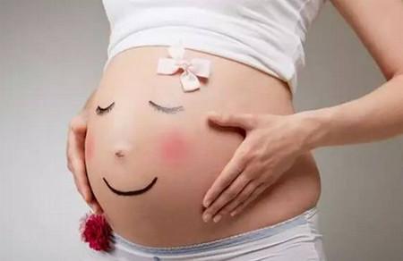 孕妇可以用花露水吗? 夏天孕妇该如何健康驱蚊?