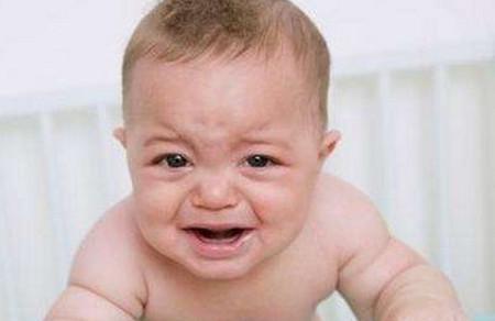 太囧！宝宝哭着说拉不出粑粑，只亲妈才会想出这样的办法啊