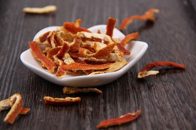 坐月子能吃陈皮吗 陈皮吃了会回奶吗