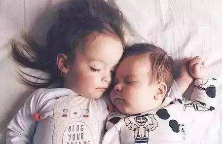 孩子，千万别晚睡！晚睡是对孩子最大的伤害