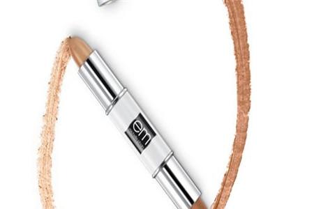 修容棒在化妆的哪一步 修容棒使用教程