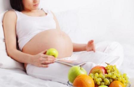 新妈咪怀孕期40周营养全方案