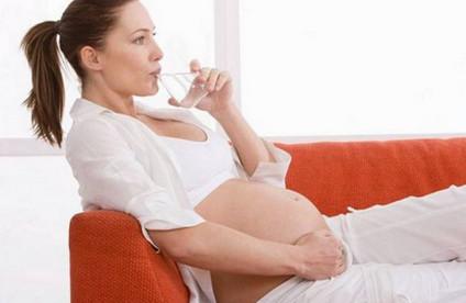 孕妇便秘危害大，一定要注意3要点