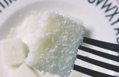 椰丝奶冻，一口下去清爽又补钙，夏天第一款清爽小零食选它~