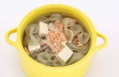 十三个月宝宝辅食：豆腐虾仁面