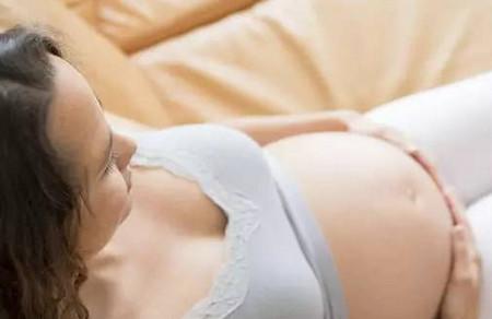孕吐能透露出腹内胎宝宝的秘密？