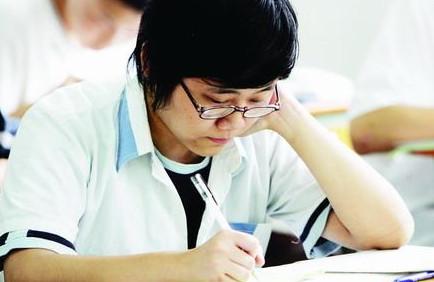 （最全）2017全国各地高考作文出炉！最奇葩的题目竟是…