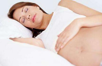 第二孕期变化大，3招助好眠