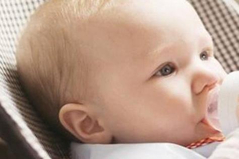 顺产宝宝头型什么时候变圆头