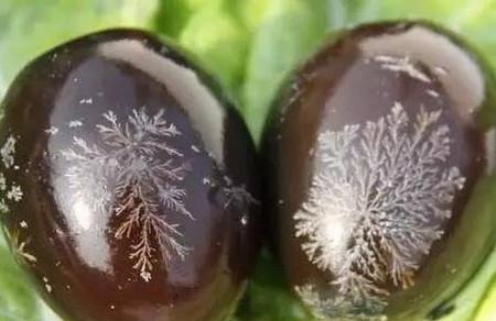 孕妇和在哺乳期的时候可以吃皮蛋吗? 皮蛋不能和这6种食物同食