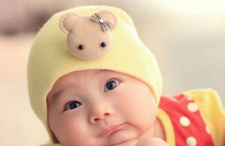 孩子发烧了，用什么方法退热最好？