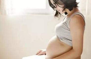 孕妇预产期宫缩有哪些症状？孕晚期宫缩如何缓解？