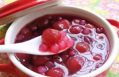 适合孕妇的水果食谱：糖水樱桃浸西米