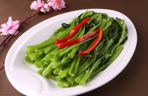 空心菜怎么炒得绿的 空心菜怎么炒不变的小秘诀