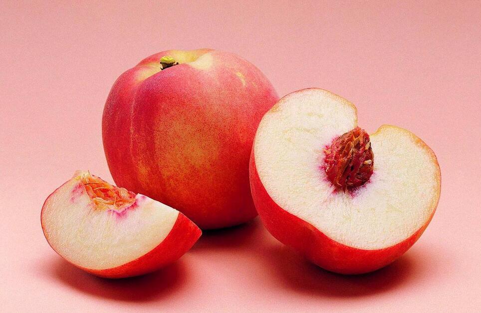 十个月的宝宝可以吃桃子吗 宝宝吃桃子会过敏吗