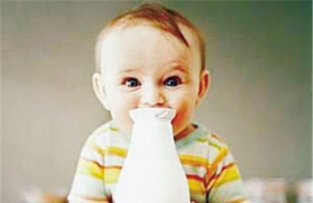 三岁宝宝可以喝澳洲德运奶粉吗 澳洲德运奶粉适合多大的小孩