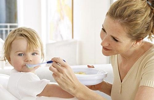一岁宝宝积食了怎么办 孩子积食了如何处理比较好