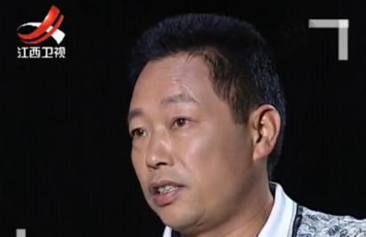 小三当众痛骂妻子，围观者反而拍手叫好挺小三！太现实了~