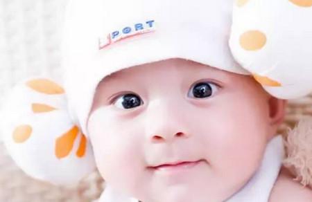 宝宝眼屎多是上火了? 别因粗心, 让宝宝多受罪