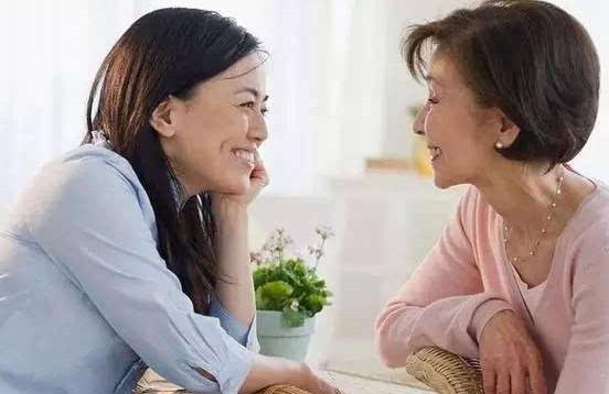 婆媳是天敌？只因媳妇做了这些事，婆媳关系好上天……