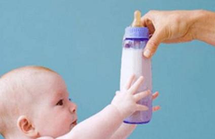 宝宝吃奶粉要吃到几岁？2017年宝宝奶粉排行榜前5强！