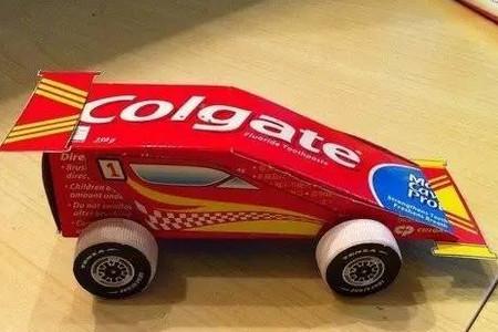 牙膏盒+吸管+瓶盖制作小汽车的方法图解