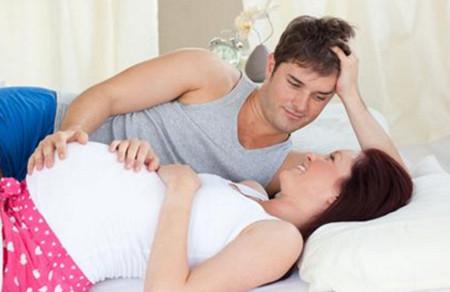 孕晚期的四个练习法，有助产妇分娩时减轻疼痛