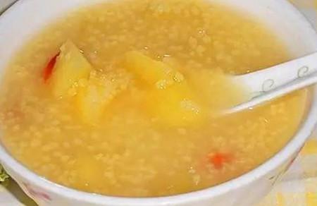 这两道食谱能促进宝宝肠胃蠕动，助宝宝预防便秘！