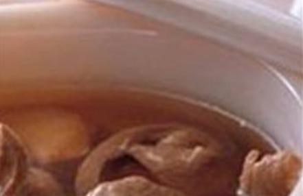 孕妇食谱：黑枣猪心汤的做法