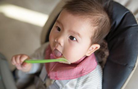 宝宝积食、腹胀、什么原因？怎么办？