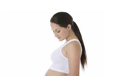 孕妇生气捶打肚子，结果真的流产了！