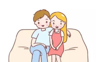 年轻夫妻爱的亲密度，在孩子面前保持什么度？