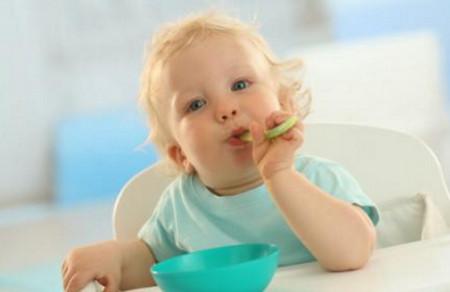 补铁的食物有哪些？缺铁贫血别担心，三招助宝宝补铁！