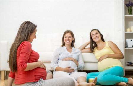 宝妈爱跷二郎腿，你考虑过宝宝的感受吗？