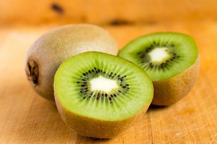 十个月的宝宝可以吃猕猴桃吗 宝宝吃猕猴桃要注意