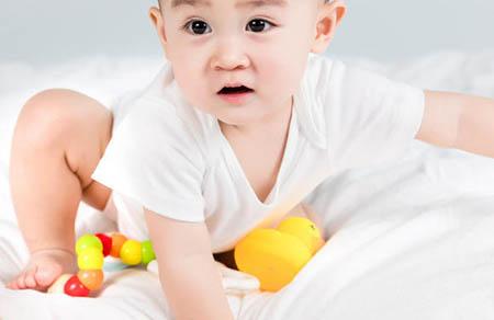 宝宝髋关节发育不良症状 怎么判断孩子是否髋关节发育不良